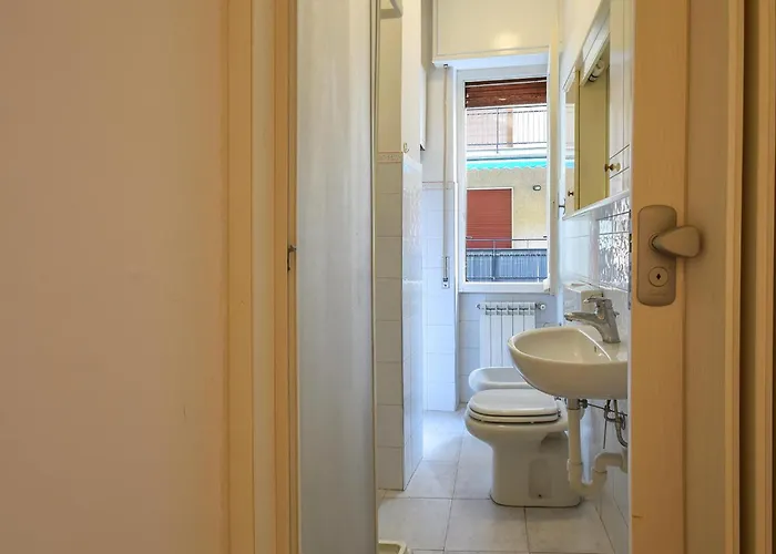 1 Bedroom Gorgeous In Loano